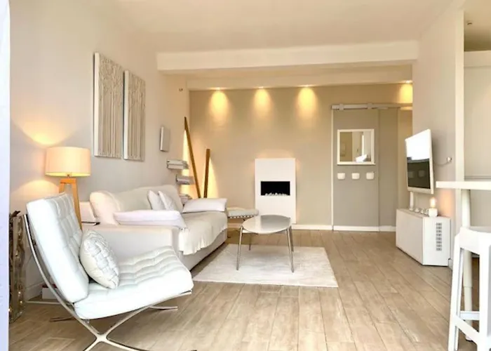 Superbe T3 Avec Vues Hyères